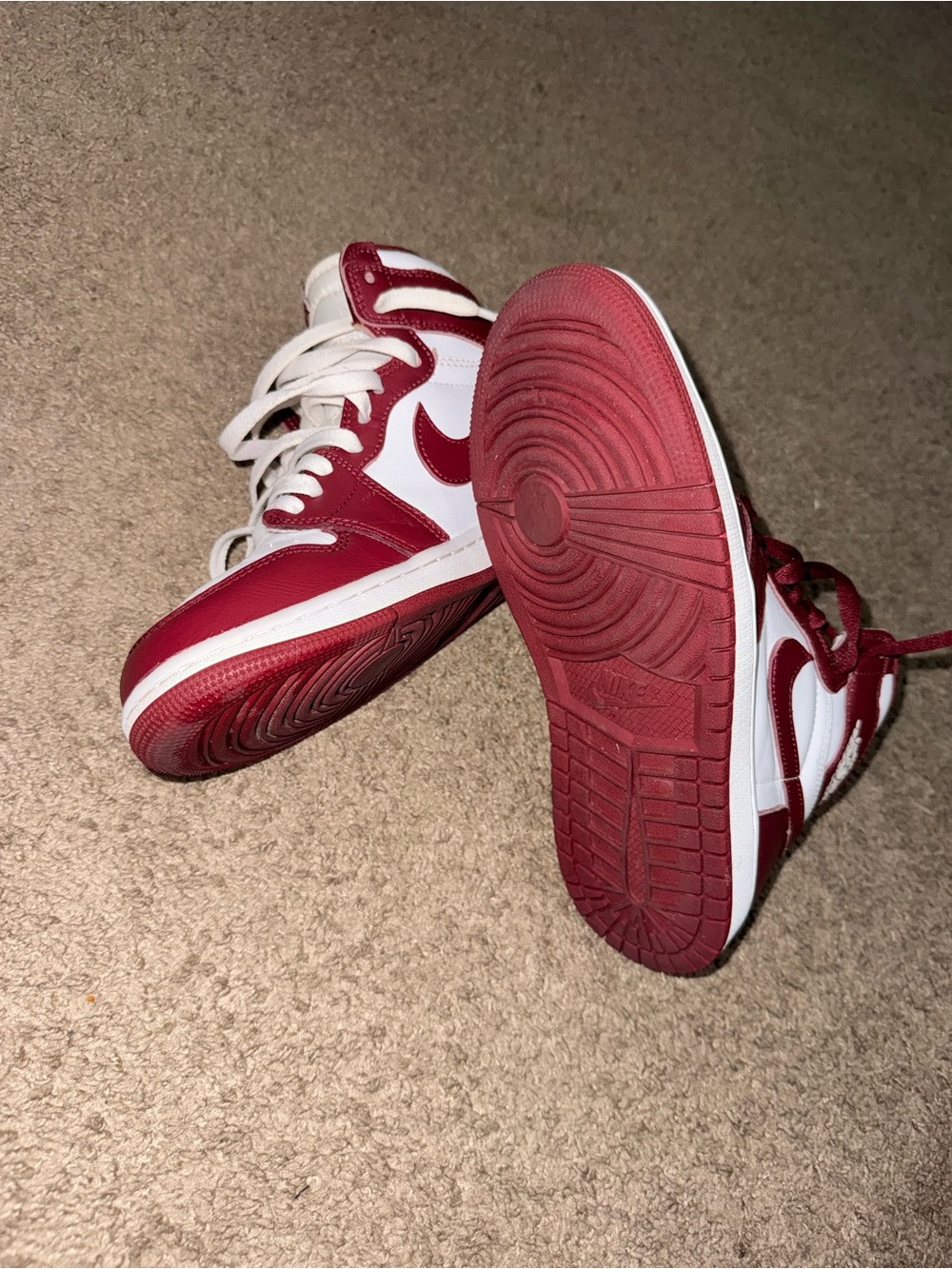 Jordan High-Top Sneakers in White and Burgundy - Picture 5 of 9